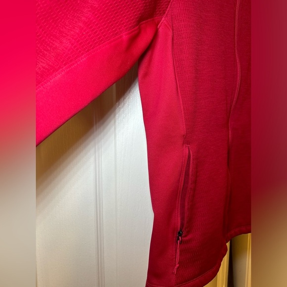 The North Face - Women's Magenta Pink Jacket Full Zip Lightweight Coat in Size S - Picture 9 of 14